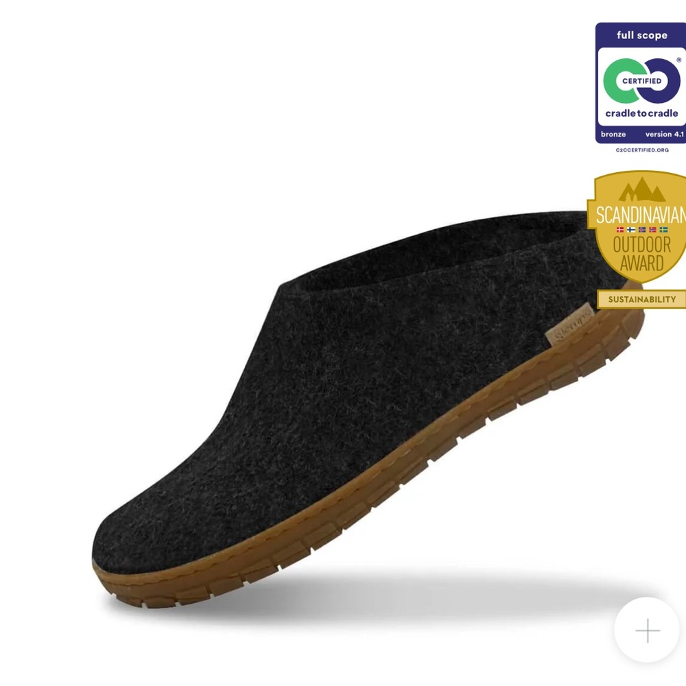 Glerups slip on with natural rubber sole